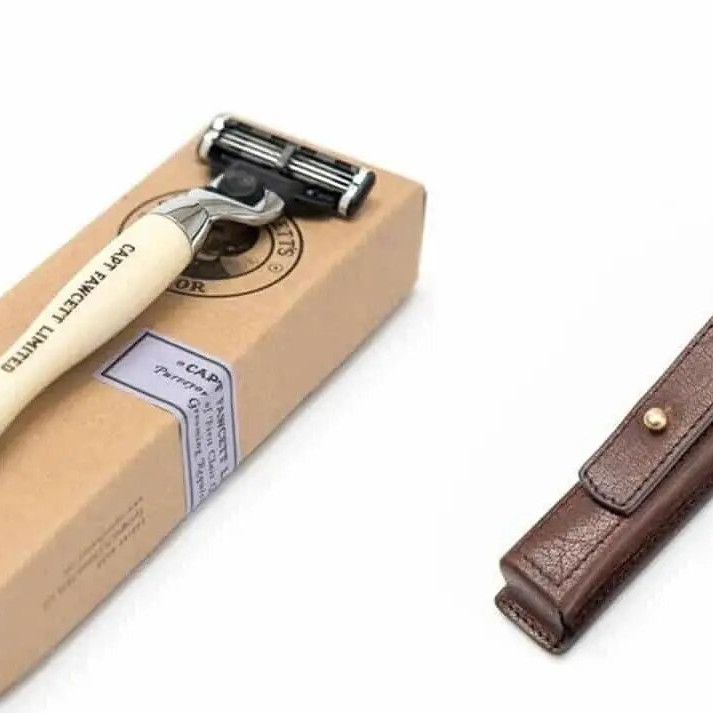 Подарочный набор для бритья Captain Fawcett’s с лезвиями Gillette Mach 3