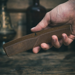 Расчёска The Bluebeards Revenge Liquid Wood Styling Comb 