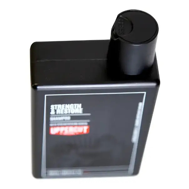 Шампунь для волос Uppercut Deluxe Strength and Restore Shampoo, 240 мл